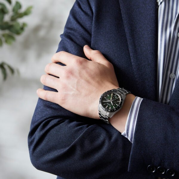 Seiko Presage Sharp Edged GMT - SPB219J1 - Image 3