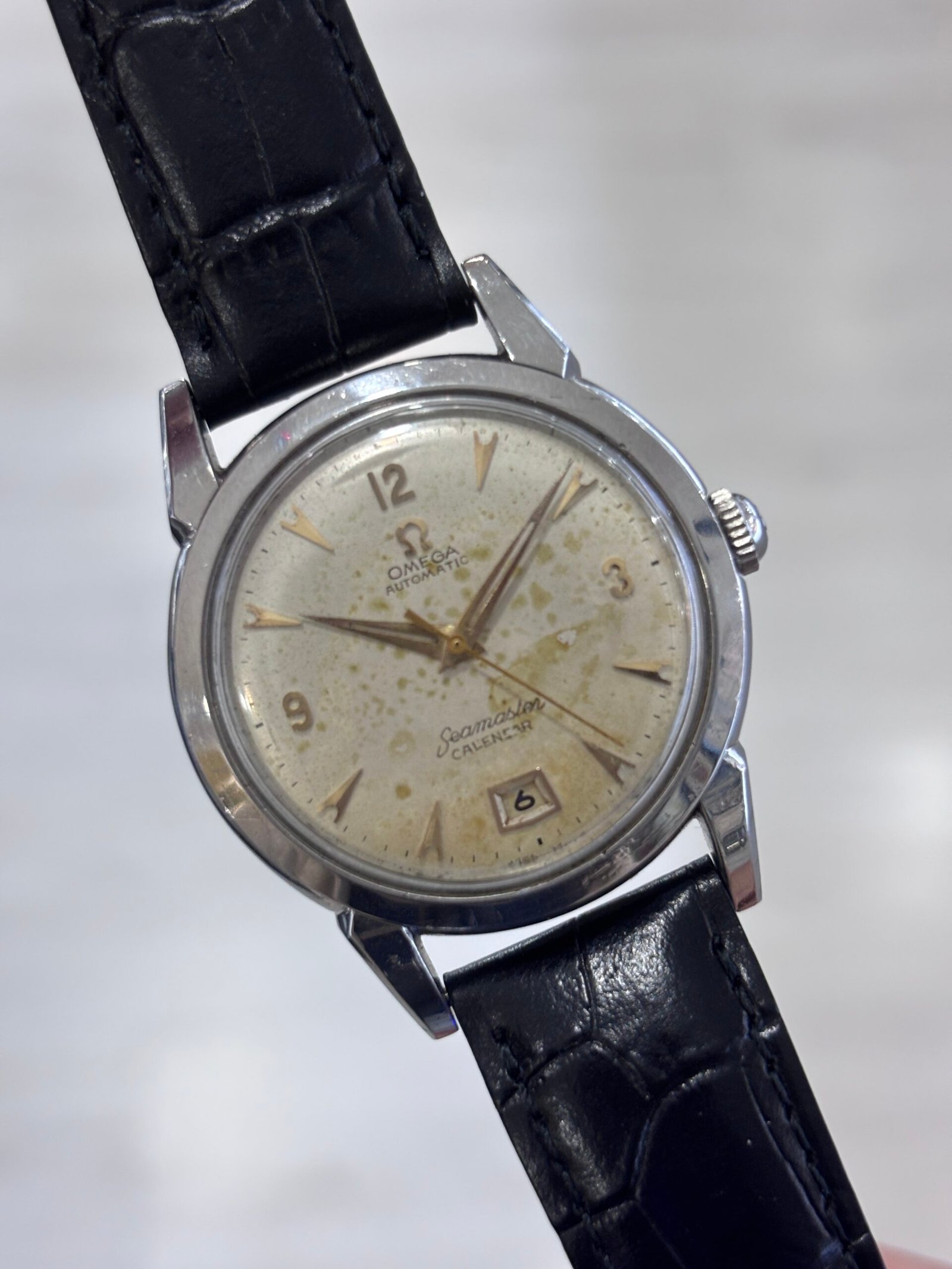 Classic Vintage Omega Seamaster Calendar (1950s) Ref: 2627 - Image 3