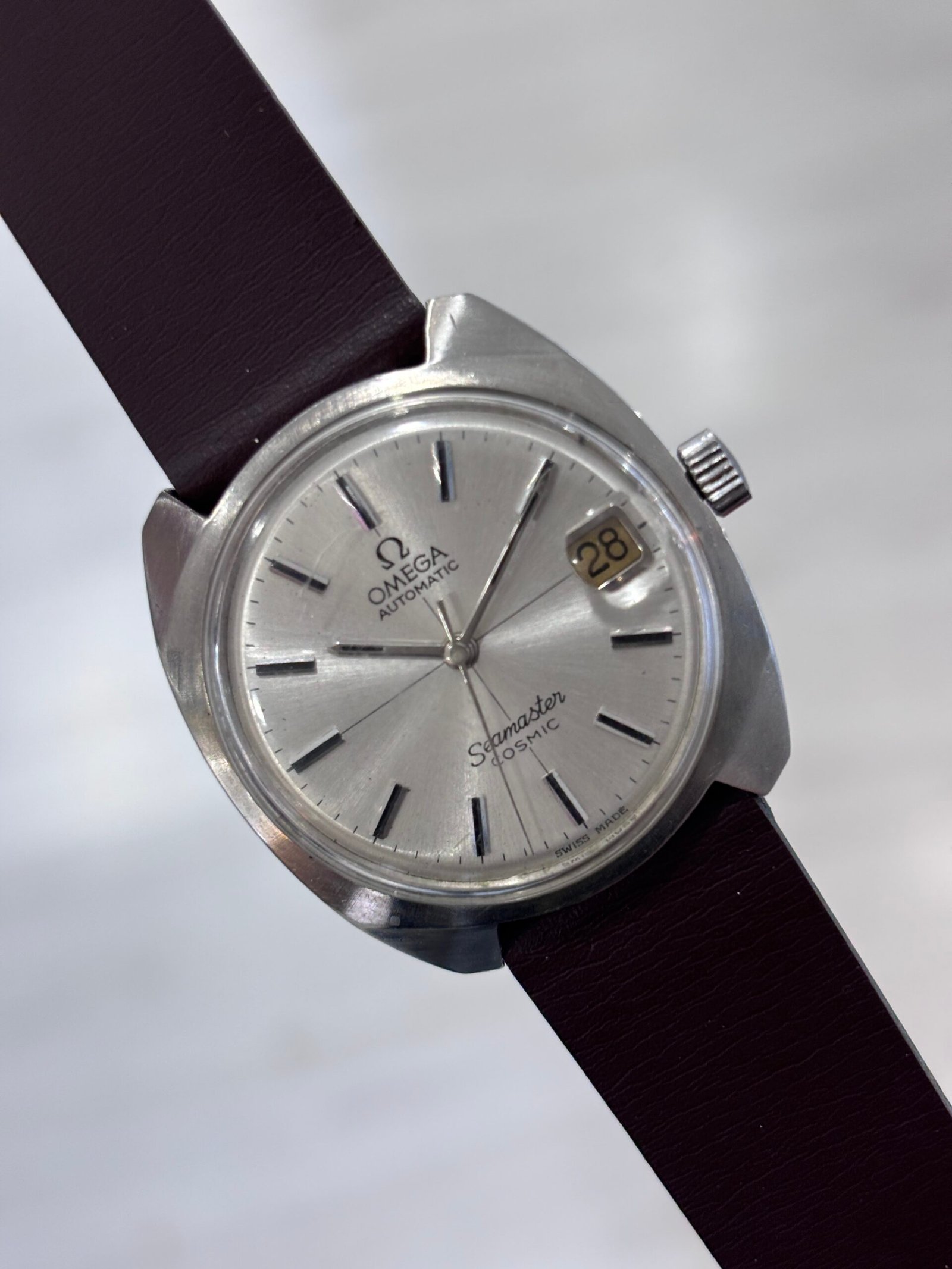 Vintage Omega Seamaster Cosmic 166022 Automatic Silver Crosshair Dial Unishell Watch - Image 3